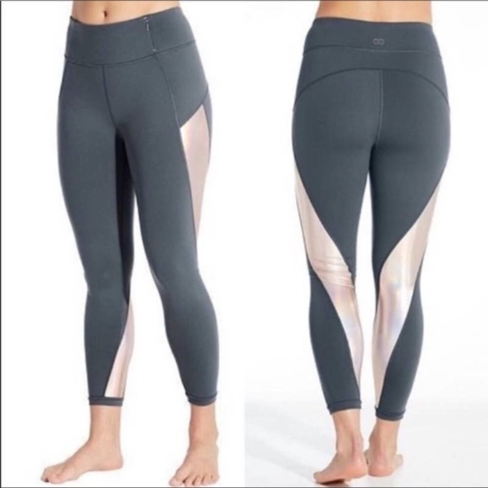 Calia by Carrie Underwood Limited Edition Lumia Rose Gold Cropped Legging M